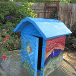 Photo of painted birdhouse